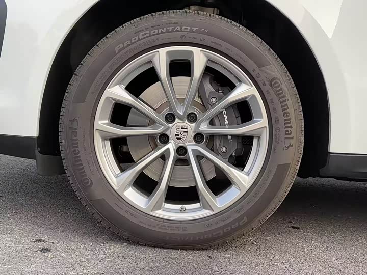 Фото 7 - Porsche Macan