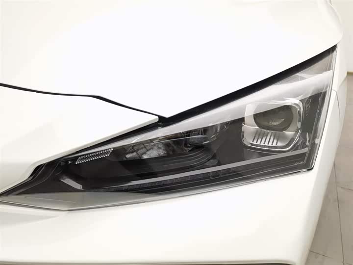 Фото 7 - Dongfeng Aeolus E70