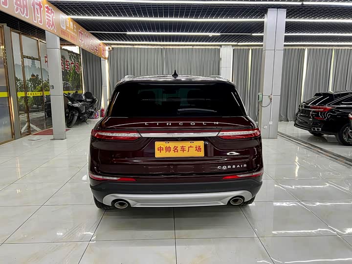 Фото 5 - Lincoln Corsair