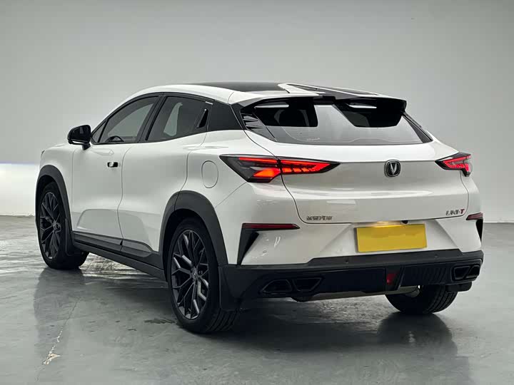 Фото 6 - Changan UNI-T