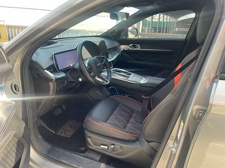 Фото 7 - Haval F7 (Monster)