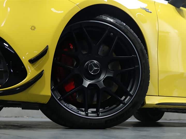 Фото 3 - Mercedes-Benz A-Class AMG