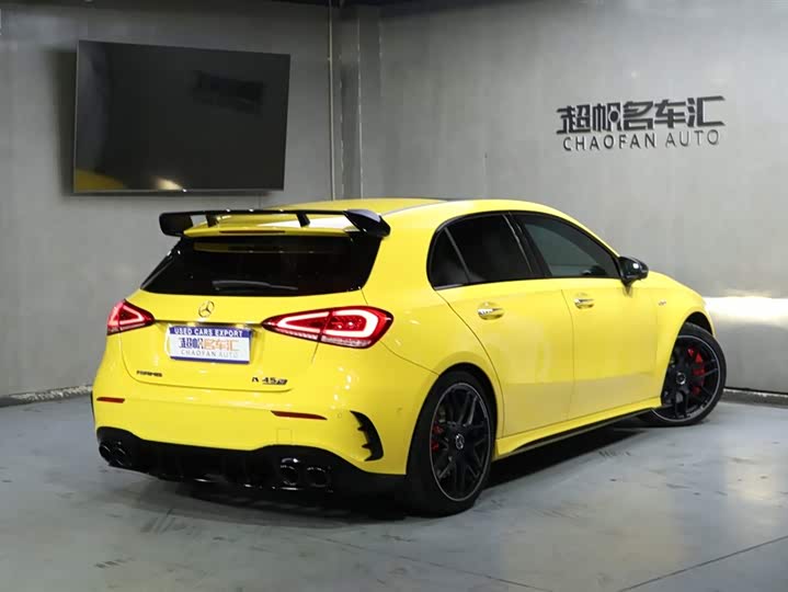 Фото 5 - Mercedes-Benz A-Class AMG