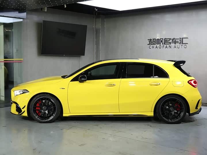 Фото 6 - Mercedes-Benz A-Class AMG