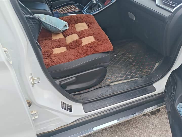 Фото 8 - Haval M6