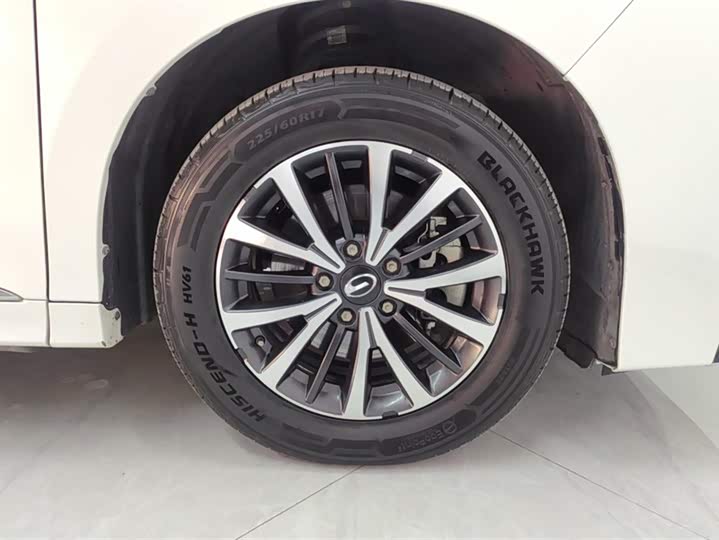 Фото 6 - GAC Trumpchi M8