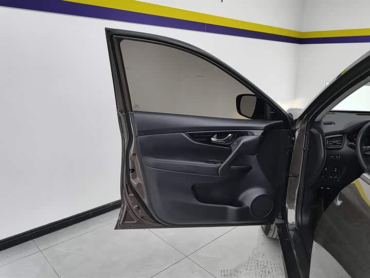 Фото 7 - Nissan X-Trail