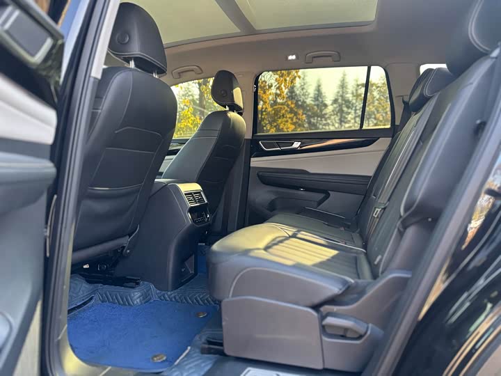 Фото 9 - Volkswagen Teramont X