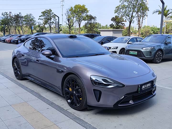 Фото 3 - Xiaomi SU7