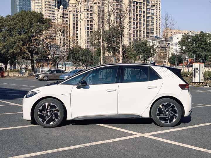 Фото 3 - Volkswagen ID.3