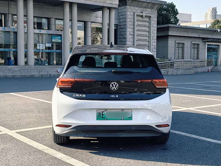 Фото 6 - Volkswagen ID.3