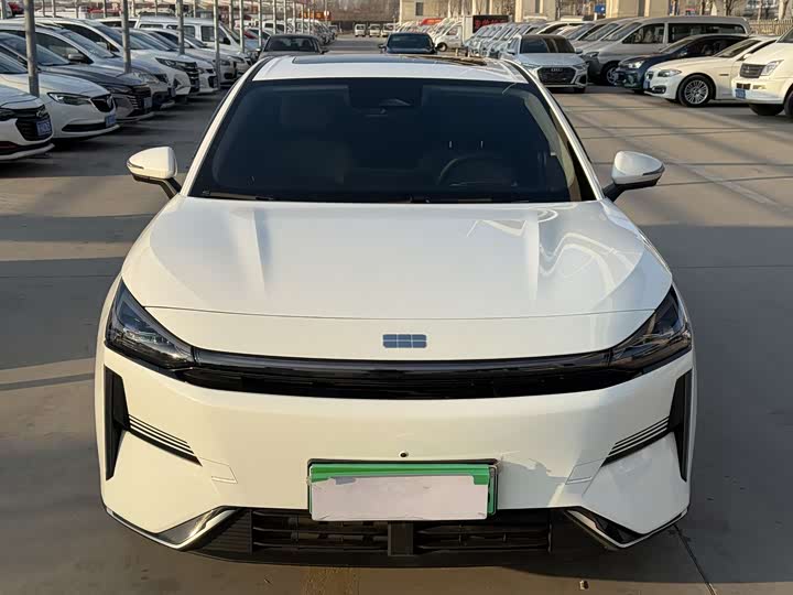 Фото 3 - Geely Galaxy L6