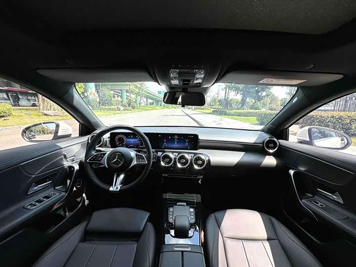 Фото 4 - Mercedes-Benz A-Class