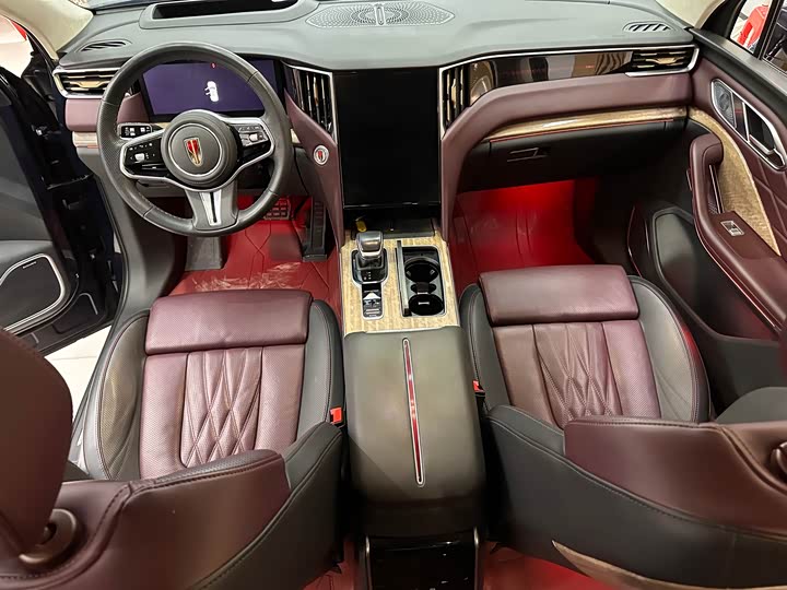 Фото 7 - Hongqi HS7