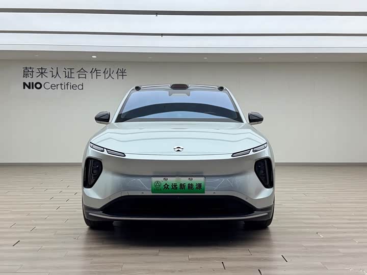 Фото 2 - Nio EC6