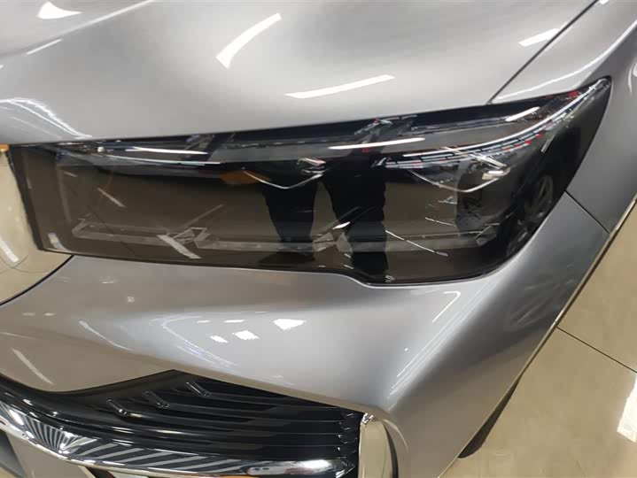 Фото 5 - Geely Monjaro