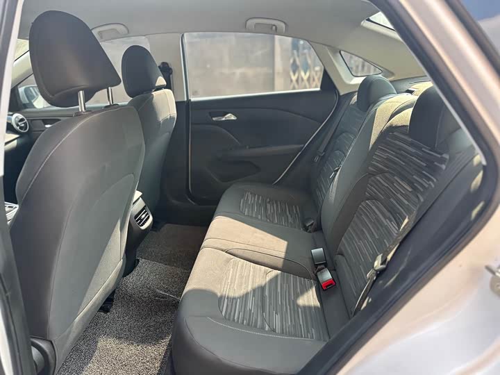 Photo 9 - Chevrolet Monza