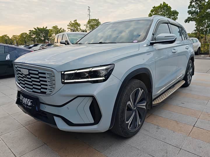 Фото 1 - Geely Monjaro