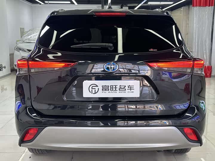 Фото 6 - Toyota Highlander