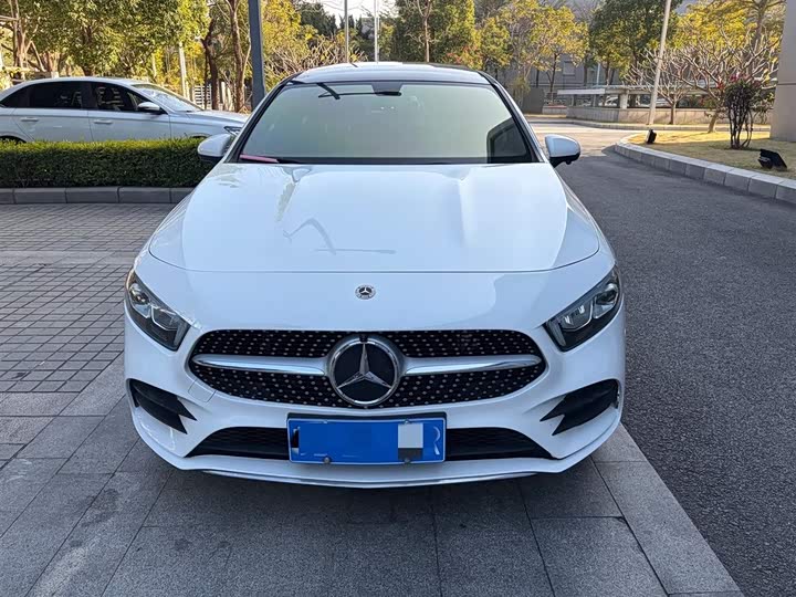 Фото 2 - Mercedes-Benz A-Class
