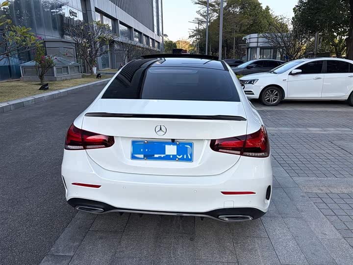 Фото 8 - Mercedes-Benz A-Class