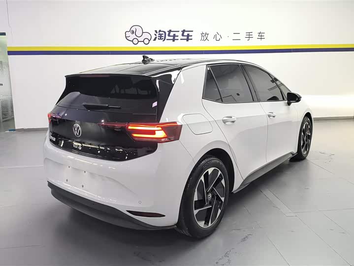 Фото 3 - Volkswagen ID.3