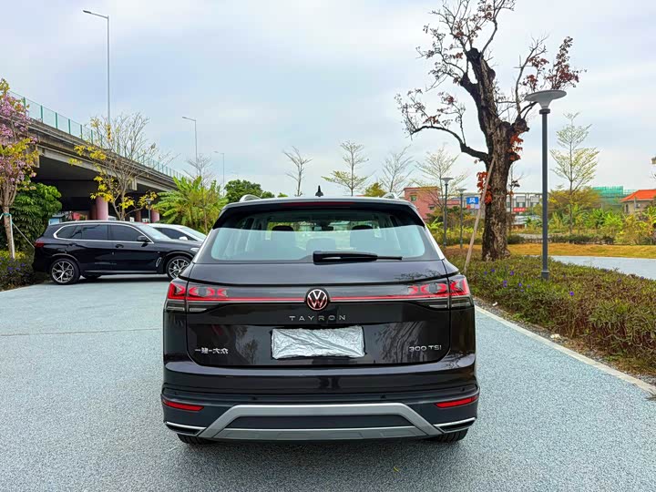 Фото 5 - Volkswagen Tayron