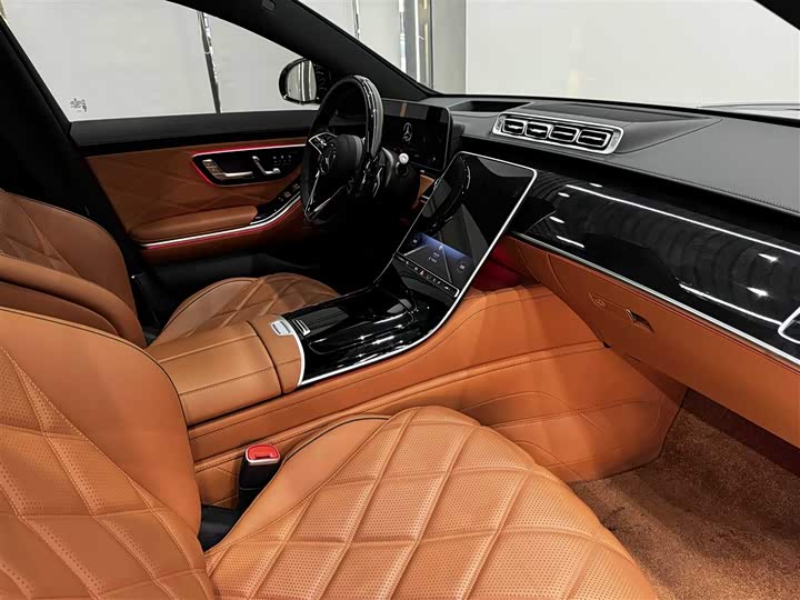 Фото 8 - Mercedes-Benz Maybach S-Class