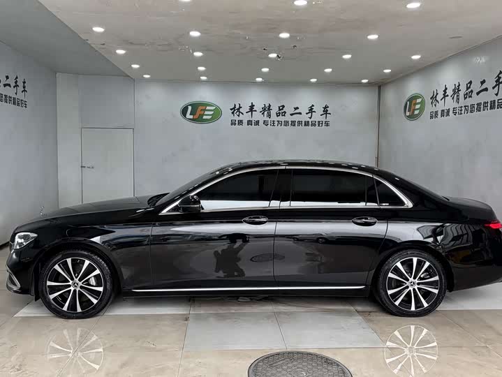 Фото 4 - Mercedes-Benz E-Class Hybrid