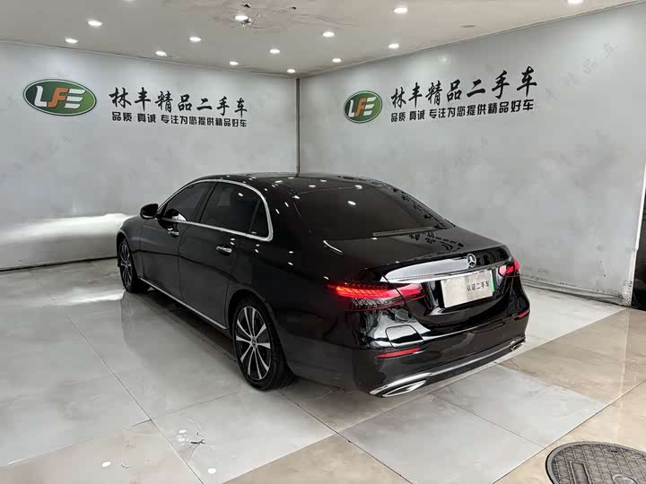 Фото 7 - Mercedes-Benz E-Class Hybrid