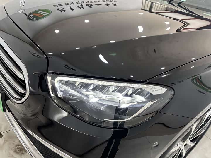 Фото 8 - Mercedes-Benz E-Class Hybrid