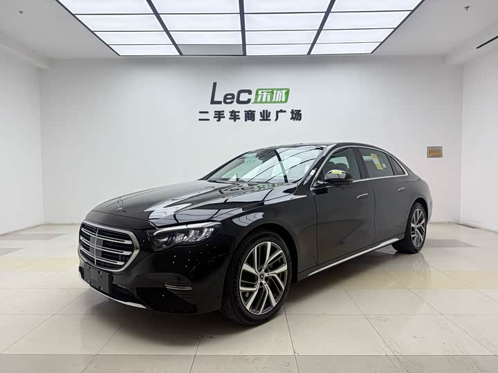 Photo 1 - Mercedes-Benz E-Class