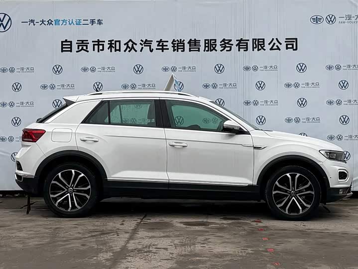Фото 4 - Volkswagen T-Roc
