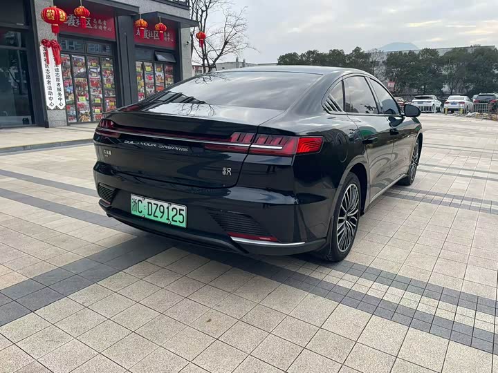 Фото 9 - BYD Han