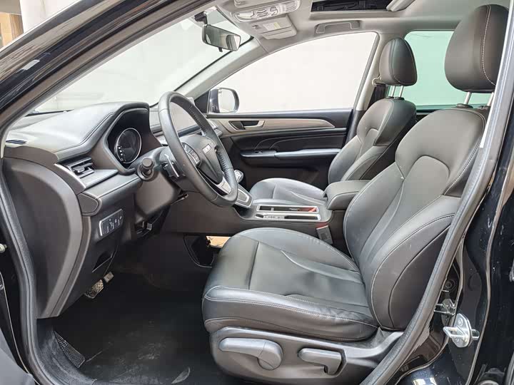 Фото 4 - Haval M6