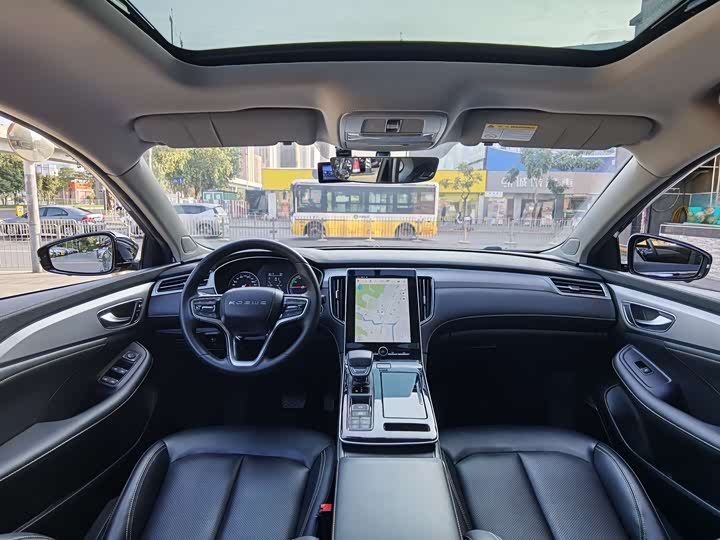 Фото 9 - Roewe i6 Max EV