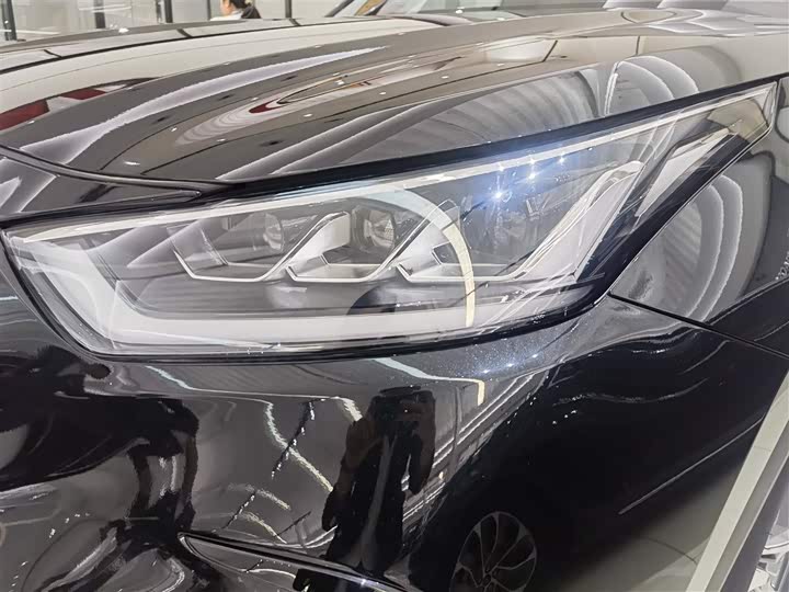 Фото 4 - Toyota Crown Kluger