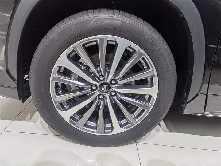 Фото 5 - Toyota Crown Kluger