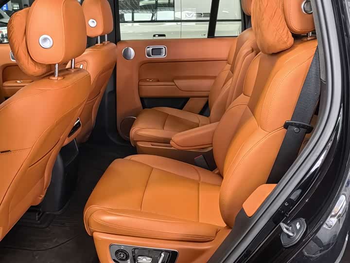 Фото 6 - LiXiang L8