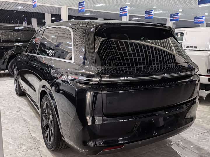 Фото 8 - LiXiang L8