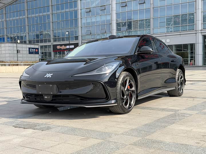 Фото 1 - IM motors L6