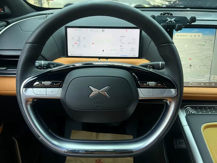 Фото 8 - XPeng G9