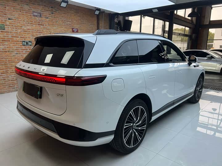 Фото 9 - XPeng G9