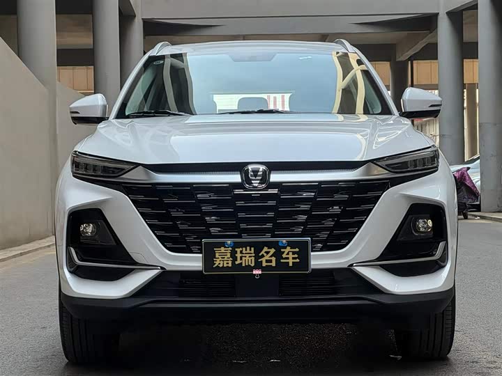Фото 2 - Changan CS75