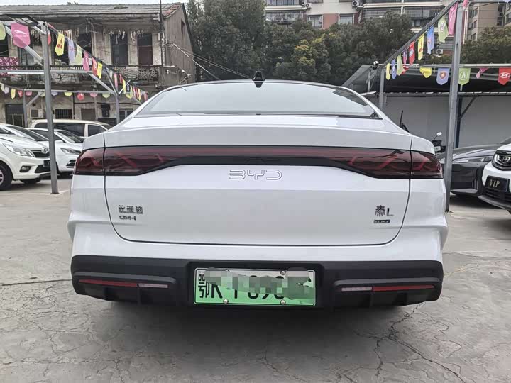 Фото 9 - BYD Qin L