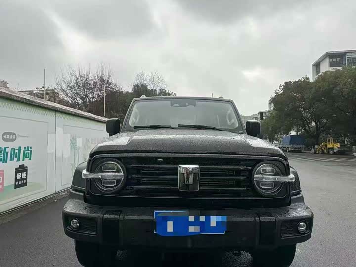 Фото 1 - Tank 300