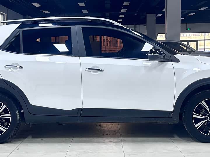 Фото 4 - Kia KX1