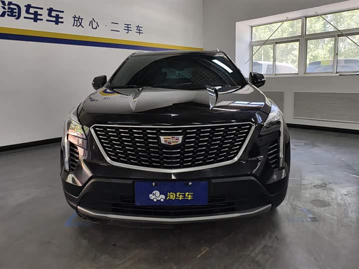 Фото 2 - Cadillac XT4