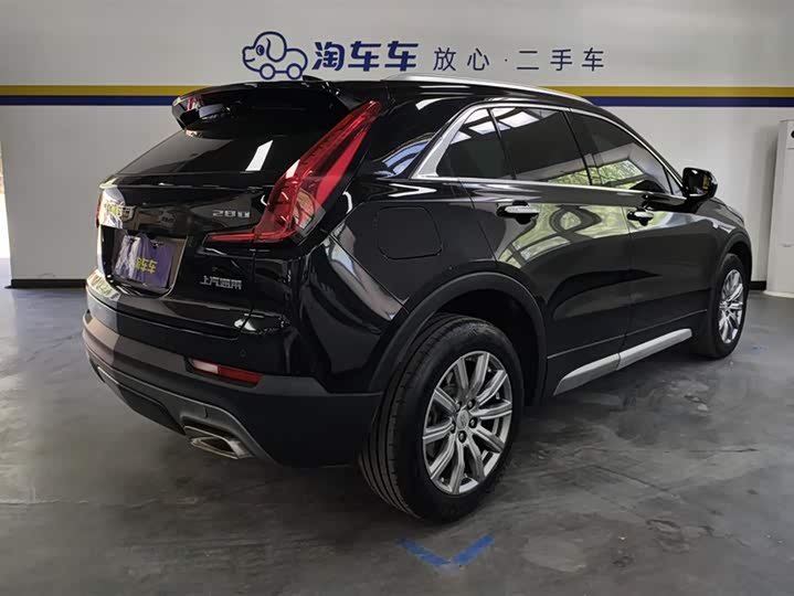 Фото 3 - Cadillac XT4