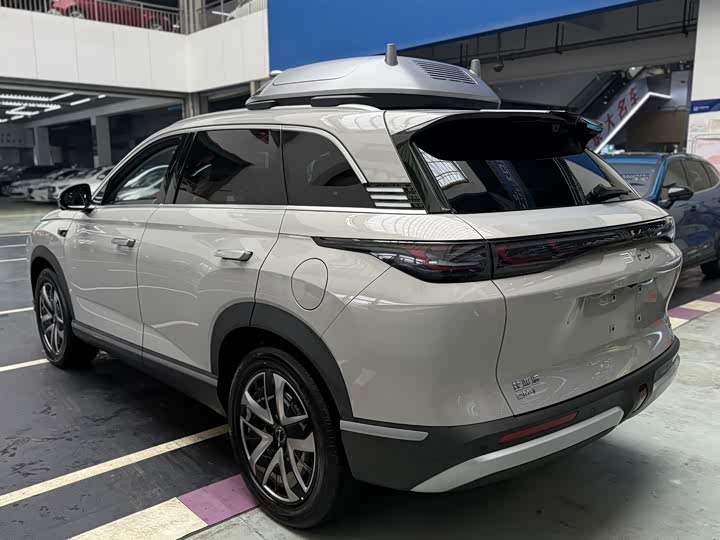 Фото 8 - BYD Sea Lion 07 DM-i Hybrid